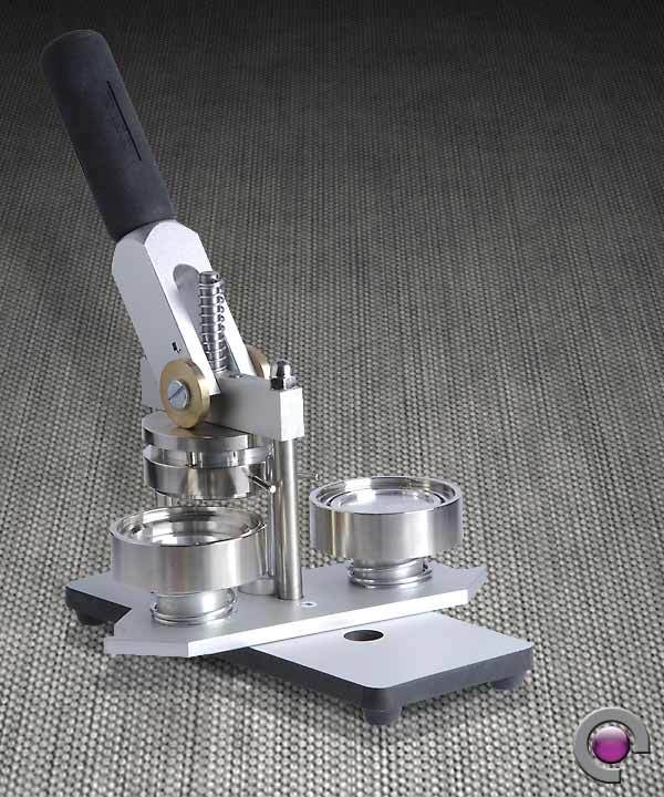 Badgematic Buttonmaschine Typ 900 - mia mai